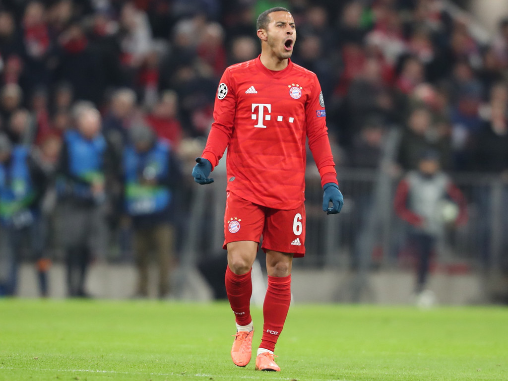 爱游戏娱乐-窗口期北京首钢备战欧冠，篮板制胜细节曝光，压力陡增，阵容厚度经受考验