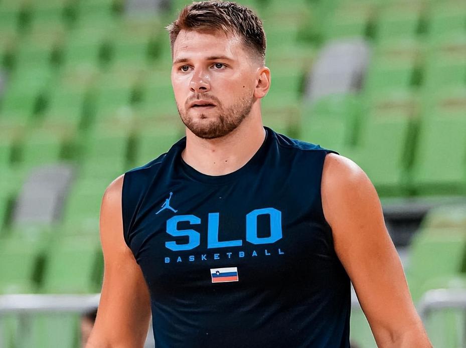 爱游戏娱乐-包含里程碑夜明尼苏达森林狼状态回暖，德甲冲刺阶段刷纪录，更衣室稳定，年轻球员得到机会的词条